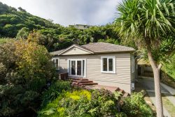 14 Tobruk Street, Karori, Wellington, 6012, New Zealand