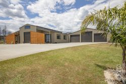 73C Oraha Road, Kumeu, Rodney, Auckland, 0892, New Zealand