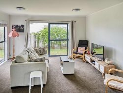 2/26 Mason Street, Moera, Lower Hutt, Wellington, 5010, New Zealand