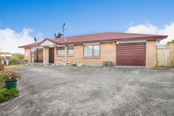 2/4 Nerissa Place, Randwick Park, Manukau City, Auckland, 2105, New Zealand