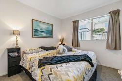 27 Westminster Gardens, Unsworth Heights, North Shore City, Auckland, 0632, New Zealand