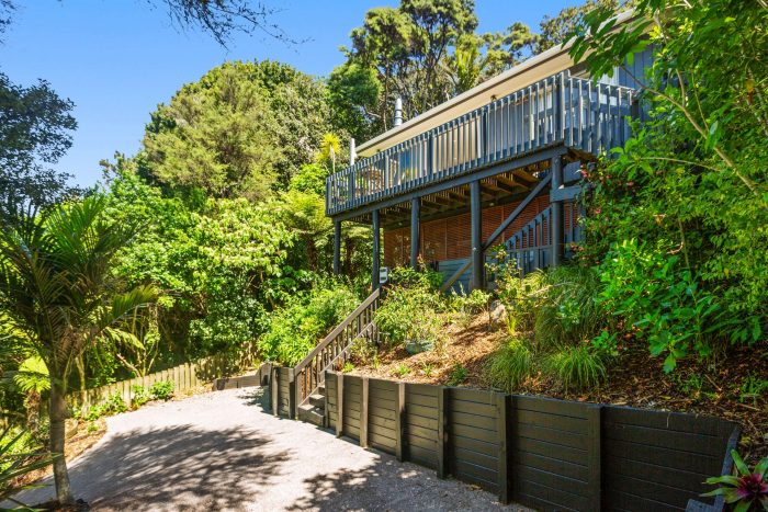 116 Fairview Crescent, Omiha, Waiheke Island, Auckland, 1081, New Zealand