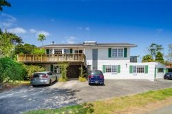 18 McEntee Road, Waitakere, Waitakere City, Auckland, 0816, New Zealand