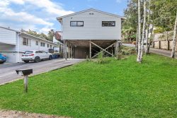 2/19 Fernwood Grove, Glenfield, North Shore City, Auckland, 0629, New Zealand