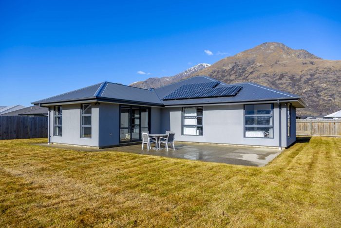 5 Banbury Terrace, Lower Shotover, Queenstown-Lakes, Otago, 9304, New Zealand