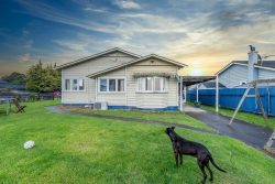 1/52 Jellicoe Road, Manurewa, Manukau City, Auckland, 2102, New Zealand