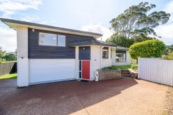 1/25 Mariposa Avenue, Lynfield, Auckland, 1042, New Zealand