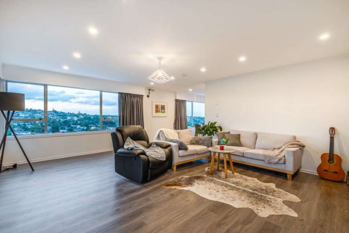 1/43 Shanaway Rise, Hillcrest, North Shore City, Auckland, 0627, New Zealand