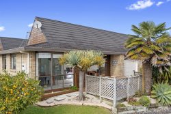37/18 Williams Road, Hobsonville, Waitakere City, Auckland, 0618, New Zealand