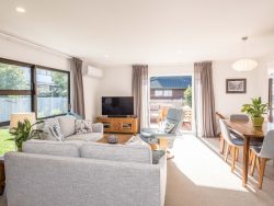 10B Nathan Avenue, Paraparaumu Beach, Kapiti Coast, Wellington, 5032, New Zealand