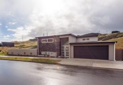 86 Melksham Drive, Churton Park, Wellington, 6037, New Zealand