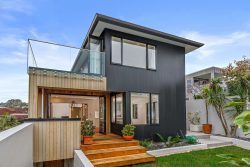 1/5 Rarere Road, Takapuna, North Shore City, Auckland, 0622, New Zealand