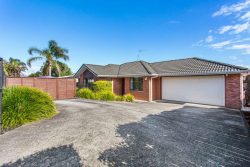37A Andrew Road, Howick, Auckland 2010, New Zealand