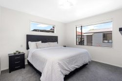 2/6 Oakhurst Place, Russley, Christchurch City, Canterbury, 8042, New Zealand