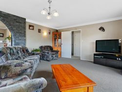 12 Conrad Place, Cambridge, Waipa, Waikato, 3432, New Zealand