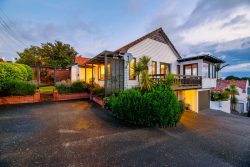 434 Hillsborough Rd, Mount Roskill, Auckland, 1041, New Zealand