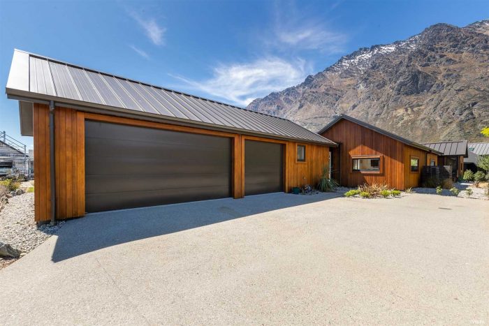 8 Hovingham Court, Jacks Point, Town Centre, Queenstown-Lakes, Otago, 9371, New Zealand