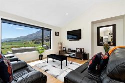 8 Hovingham Court, Jacks Point, Town Centre, Queenstown-Lakes, Otago, 9371, New Zealand