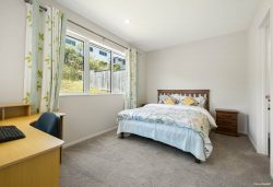 71 Ridgedale Road, Millwater, Rodney, Auckland, 0932, New Zealand