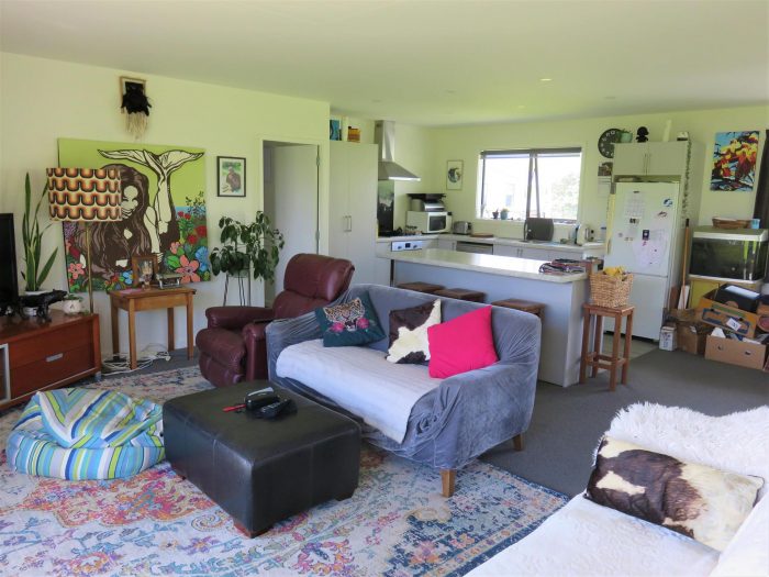 7 Sunset Drive, Baylys Beach, Kaipara, Northland, 0377, New Zealand