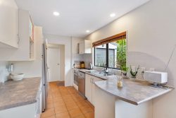 45A Oranga Avenue, Onehunga, Auckland, 1061, New Zealand