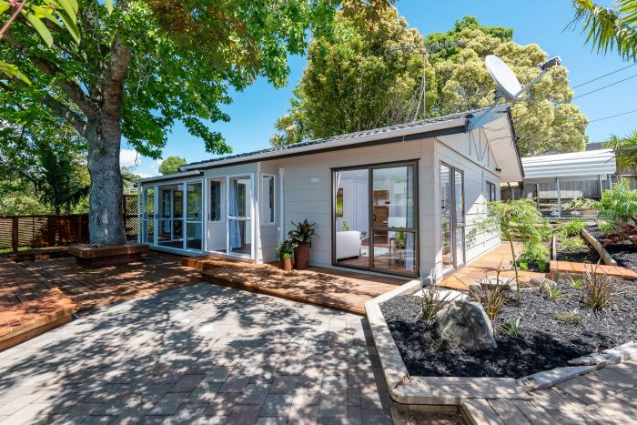 46A Pah Road, Cockle Bay, Manukau City, Auckland, 2014, New Zealand