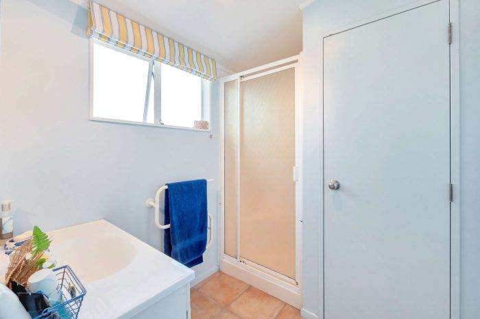 2/4a Seaforth Avenue, Mangere Bridge, Manukau City, Auckland, 2022, New Zealand