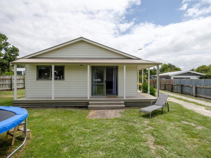 2 Toru Street, Makaraka , Gisborne, 4010, New Zealand