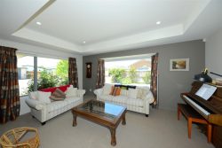 10 Conie Glen Lane, Broomfield, Christchurch City, Canterbury, 8042, New Zealand