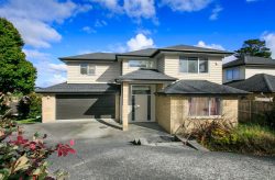 5 Hauraki Crescent, Pinehill, North Shore City, Auckland, 0632, New Zealand