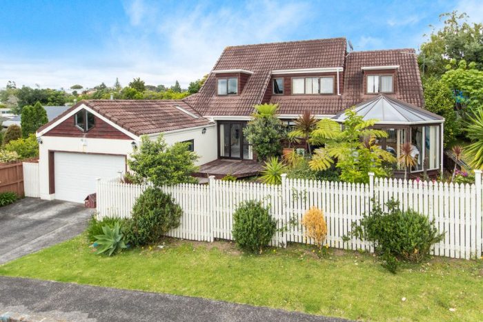 28 Puawai Place, Northcote, North Shore City, Auckland, 0627, New Zealand