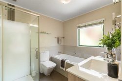 9/68 Woodlands Cres, Browns Bay, North Shore City, Auckland, 0630, New Zealand