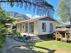 471 Abel Tasman Drive, Takaka, Tasman, Nelson / Tasman, 7183, New Zealand