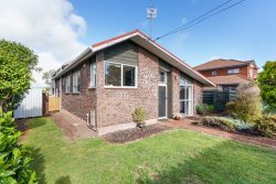 65a Long Drive, Saint Heliers, Auckland, 1071, New Zealand