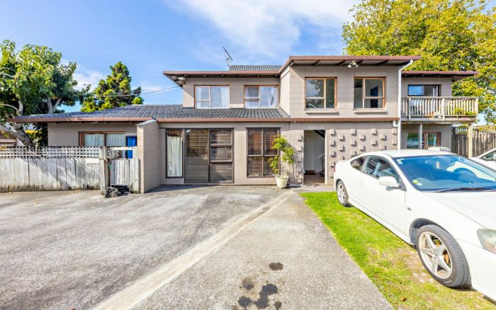 2/697 New North Road, Mount Albert, Auckland, 1022, New Zealand