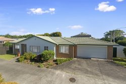 127B Parrs Cross Road, Glen Eden, Waitakere City, Auckland, 0612, New Zealand