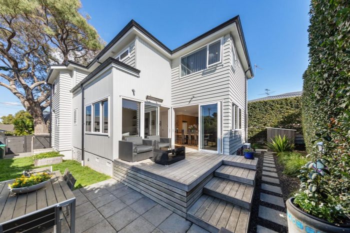 1 Caliban Place, Saint Heliers, Auckland, 1071, New Zealand