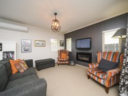 7 Cloake Way, City Centre, Palmerston North, Manawatu / Whanganui, 4414, New Zealand