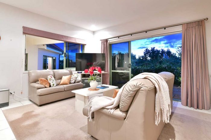 62 Voyager Drive, Gulf Harbour, Rodney, Auckland, 0930, New Zealand
