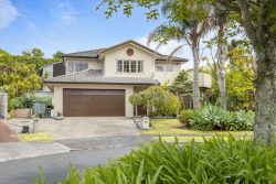 49 Bronzewing Terrace, Unsworth Heights, North Shore City, Auckland, 0632, New Zealand