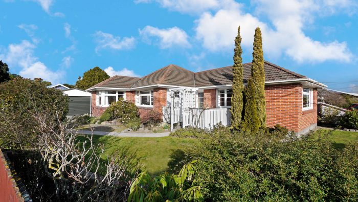 2 Cresswell Ave, Burwood, Christchurch City, Canterbury, 8061, New Zealand