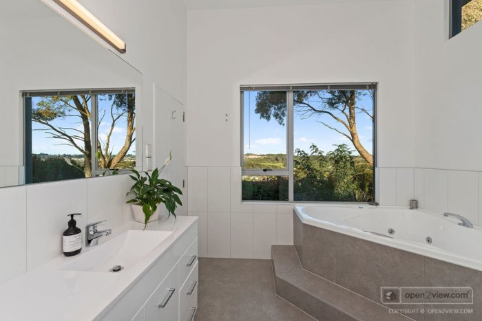 51 The Avenue, Albany, North Shore City, Auckland, 0632, New Zealand