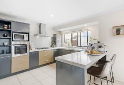 3 Silverwood Drive, Flat Bush, Manukau City, Auckland, 2016, New Zealand