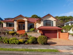 5 Myers Grove, Churton Park, Wellington, 6037, New Zealand