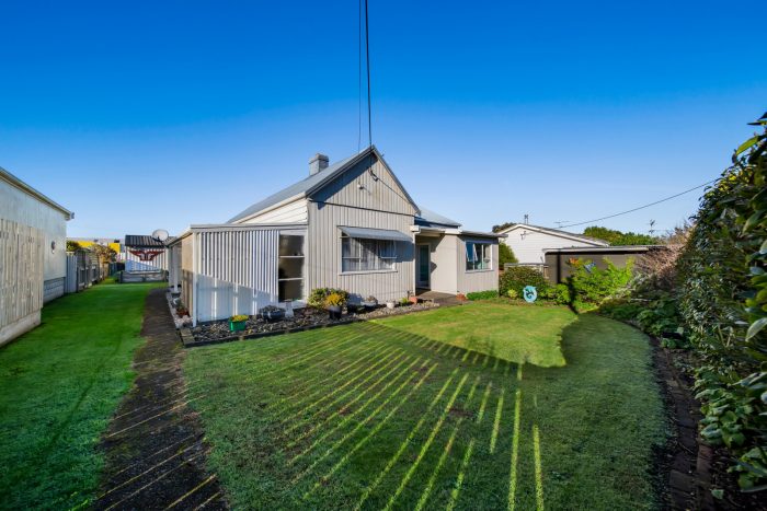 7 Lincoln Street, Patea, South Taranaki, Taranaki, 4520, New Zealand