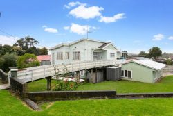 21 Queen Mary Avenue, New Lynn, Waitakere City, Auckland, 0600, New Zealand