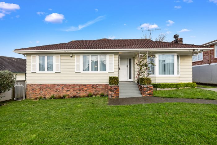 25 Portadown Avenue, Pakuranga, Manukau City, Auckland, 2010, New Zealand