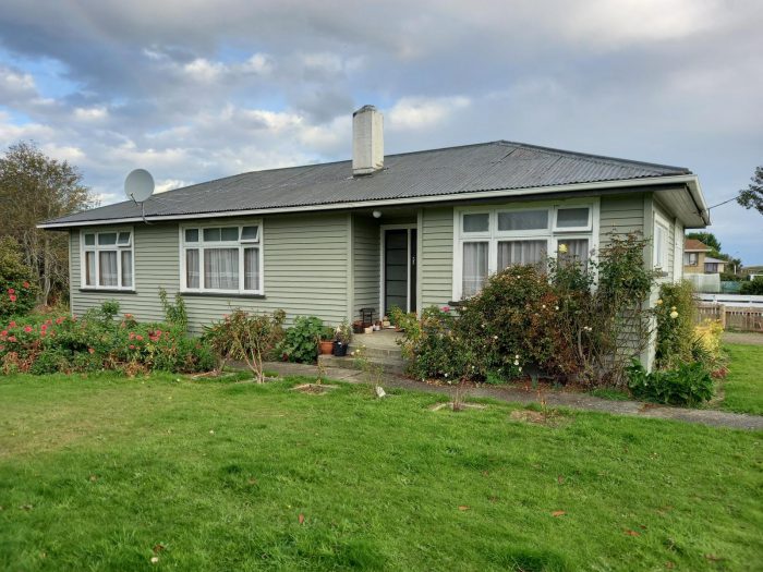 7 Peace Street, Tuatapere, Southland, 9620, New Zealand