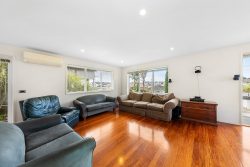 20A Littlejohn Street, Hillsborough, Auckland, 1042, New Zealand