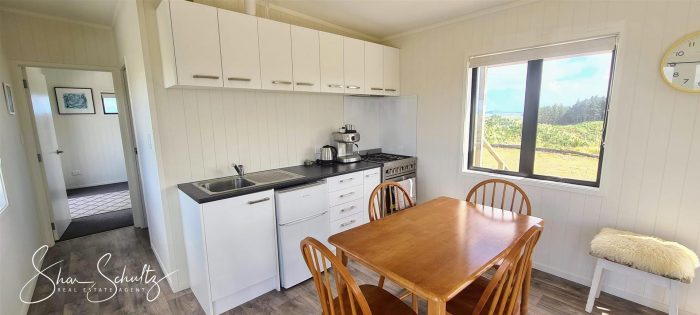 872 Bickerstaffe Road, Maungaturoto, Kaipara, Northland, 0587, New Zealand